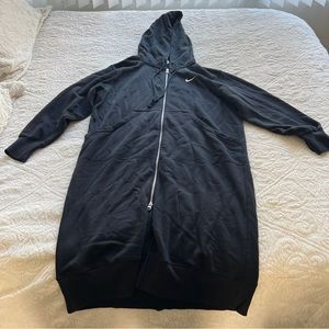 NIKE • extra long black hoodie zip up sweatshirt, super soft, gently used